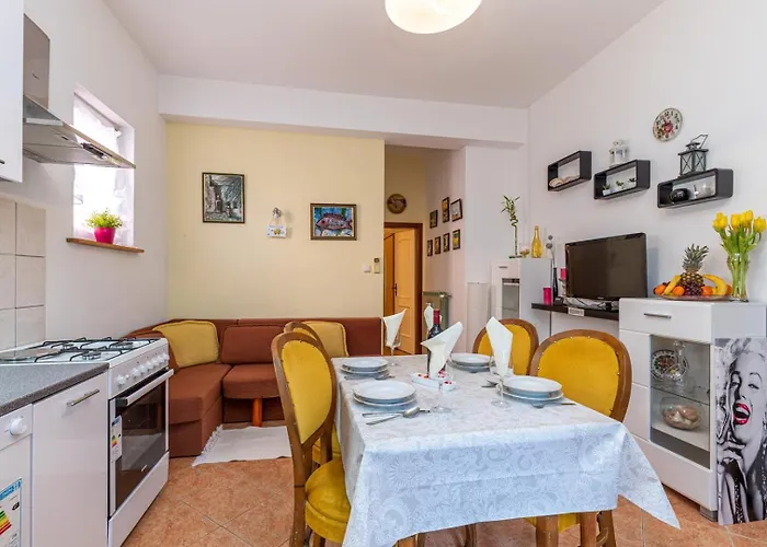 Grof Affittacamere Selce