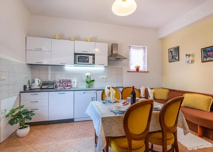 Grof Affittacamere 3*