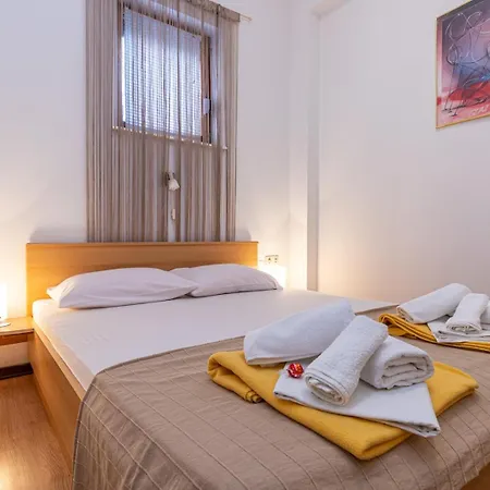 Affittacamere Grof 3*